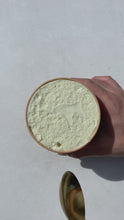 Load and play video in Gallery viewer, LEMONGRASS COCO GINGER PINT
